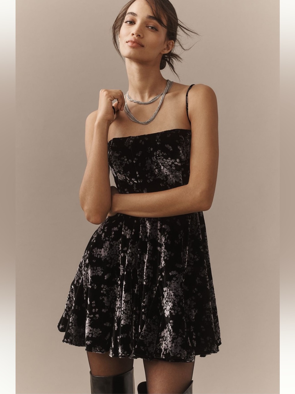 Anthropologie NWT Maeve Sweetheart Velvet Mini Dress in Black Motif size XS